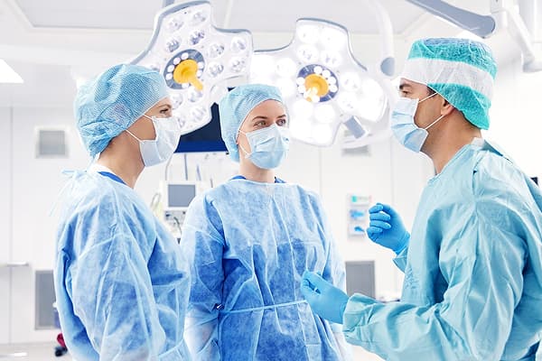 CIC vs Infection Control Diploma — IMETS healthcare education article